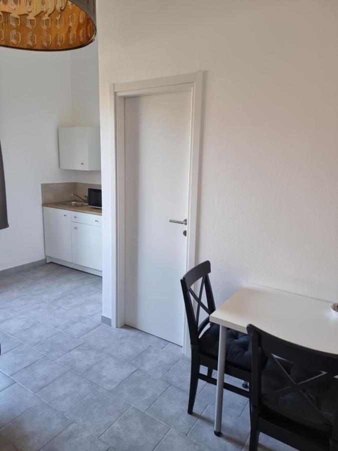 Hotel New Life Carrara Zimmer foto